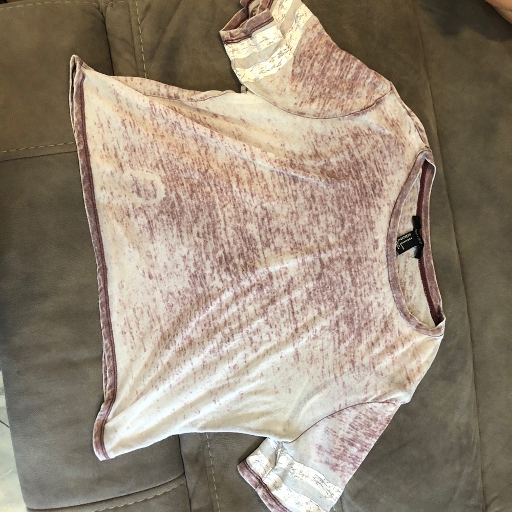 Forever 21 cropped t shirt